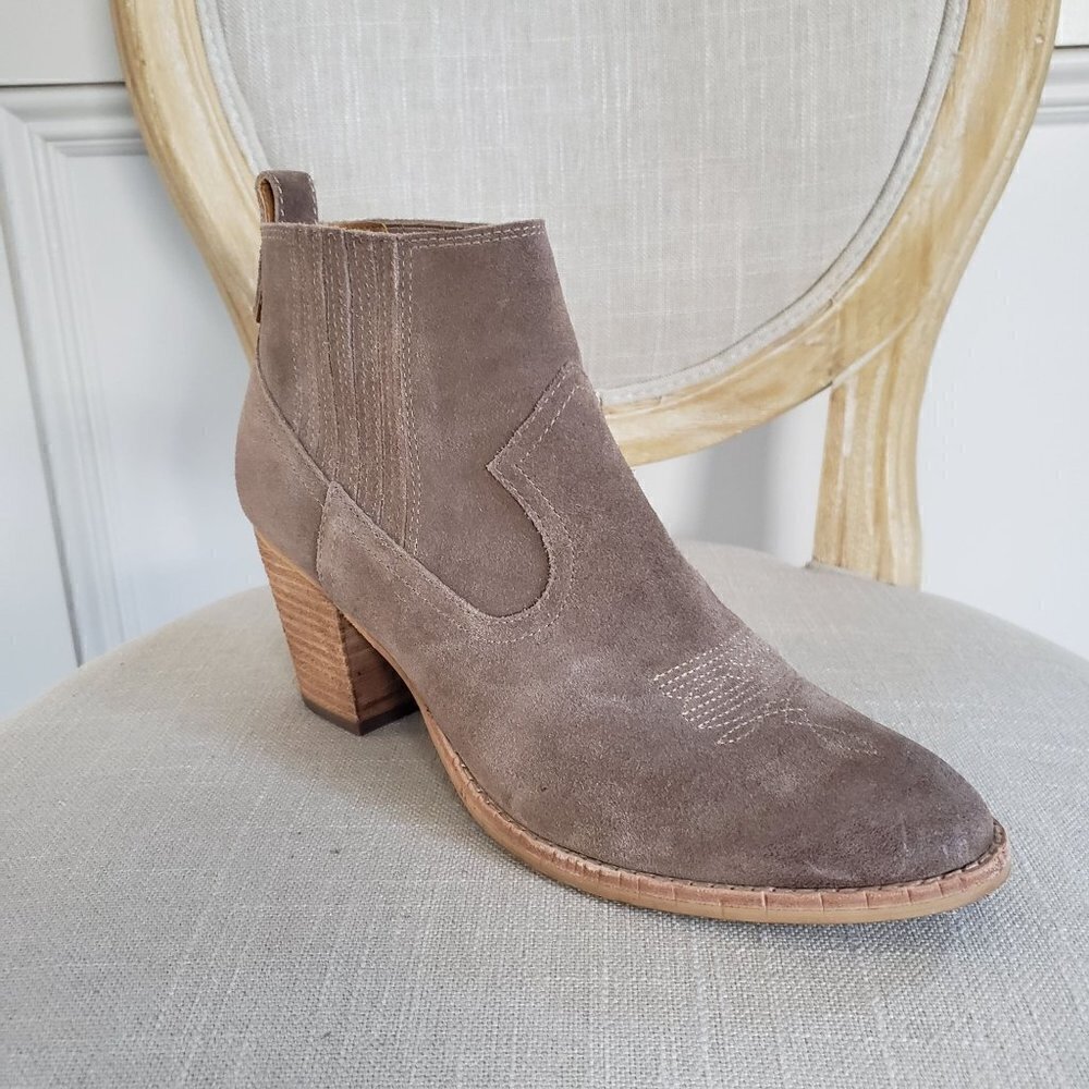 NEW Dolce Vita Taupe Suede Western Toe Stitched Chelsea Ankle Stack Heel Bootie